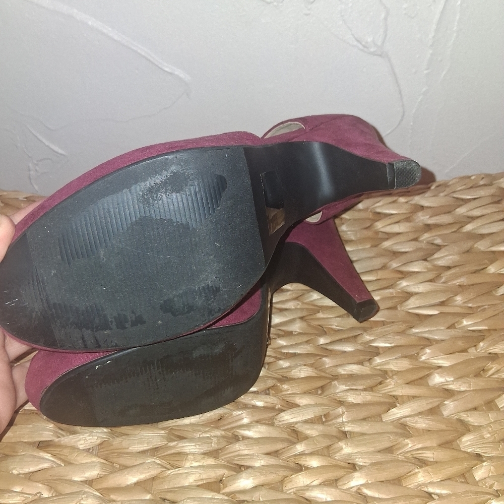 Modcloth Plum Suede T-Strap Heels - Picture 6 of 6